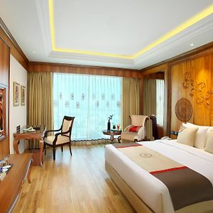 Royal Room